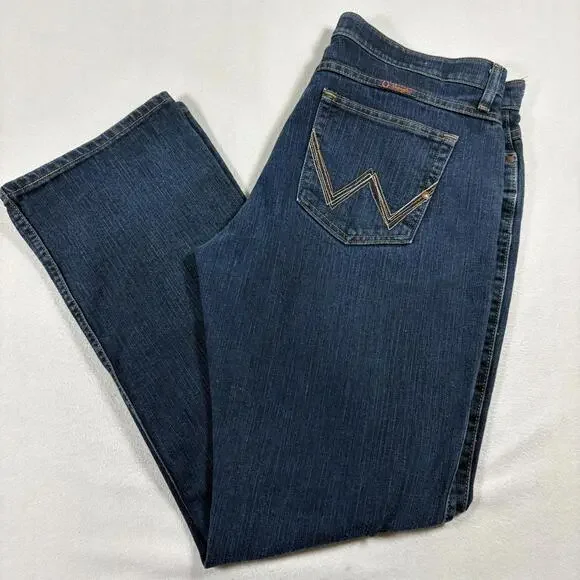 Wrangler Q-Baby Womens Jeans Size 15/16x34 Blue Denim Mid Rise Stretch Bootcut - Picture 3 of 13